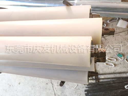 PVC套膠（jiāo）滾筒