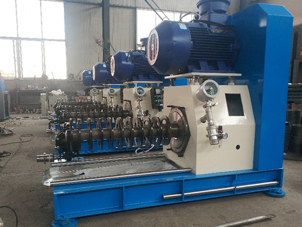 山東臥式砂磨（mó）機